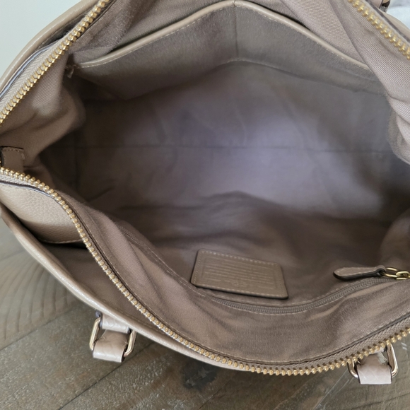 Coach Morgan Satchel/Shoulder Bag In Taupe Pebble Grain Leather With Exotic Trim - Picture 6 of 16